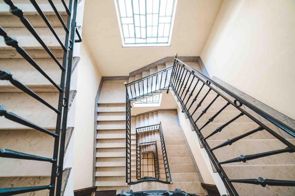 Domus Trastevere 900 ローマ エクステリア 写真